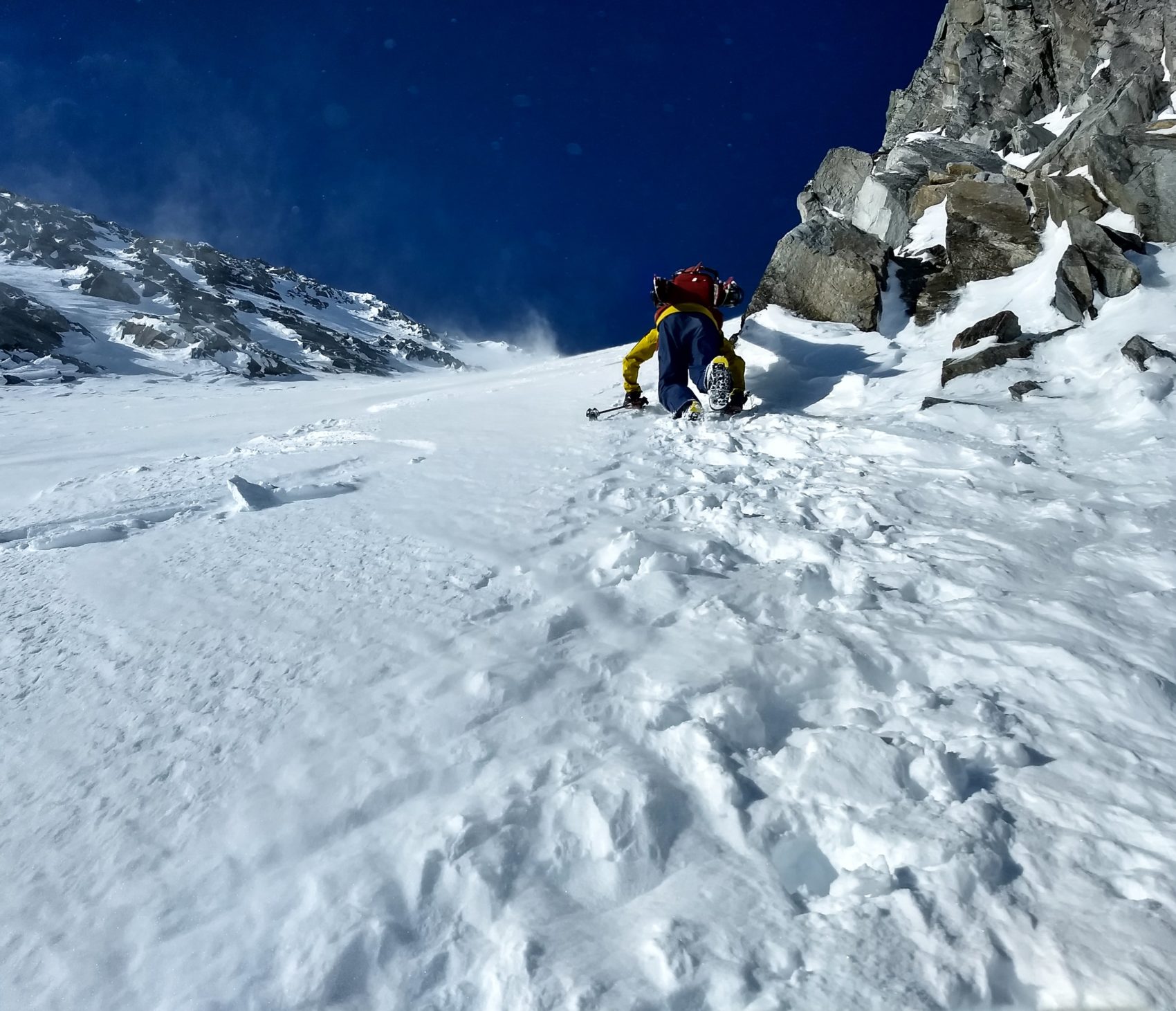 climbing up rogers col, high winds