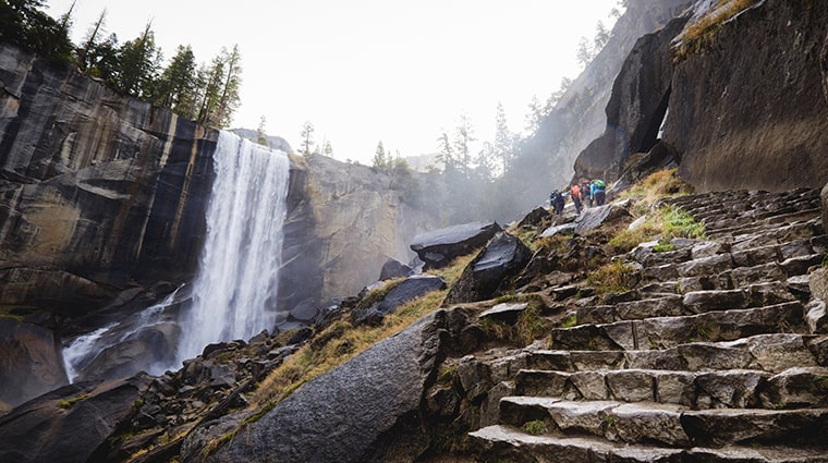 mist trail, yosemite, hiker, killed, falling rock and ice