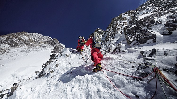 k2, summit, alpenglow expeditions, without supplemental oxygen 