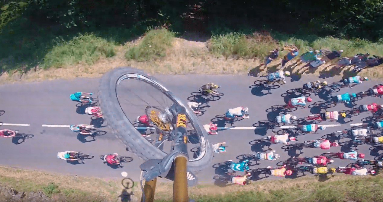 tour de france, jumps,