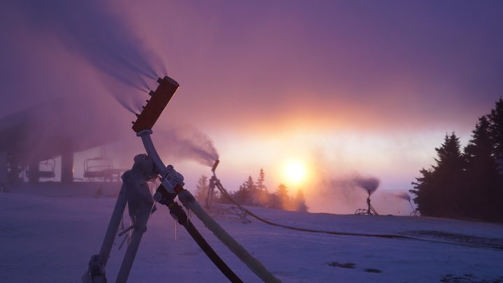 mount snow, vermont, snowmaking, east coast,