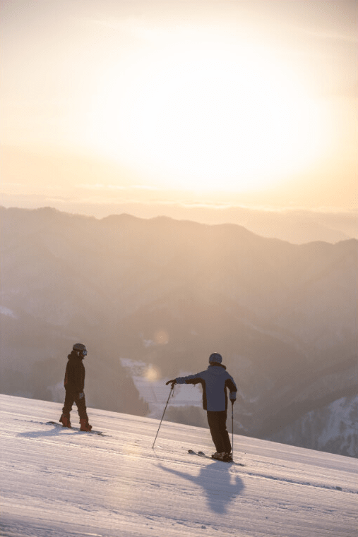 Hakuba night skiing