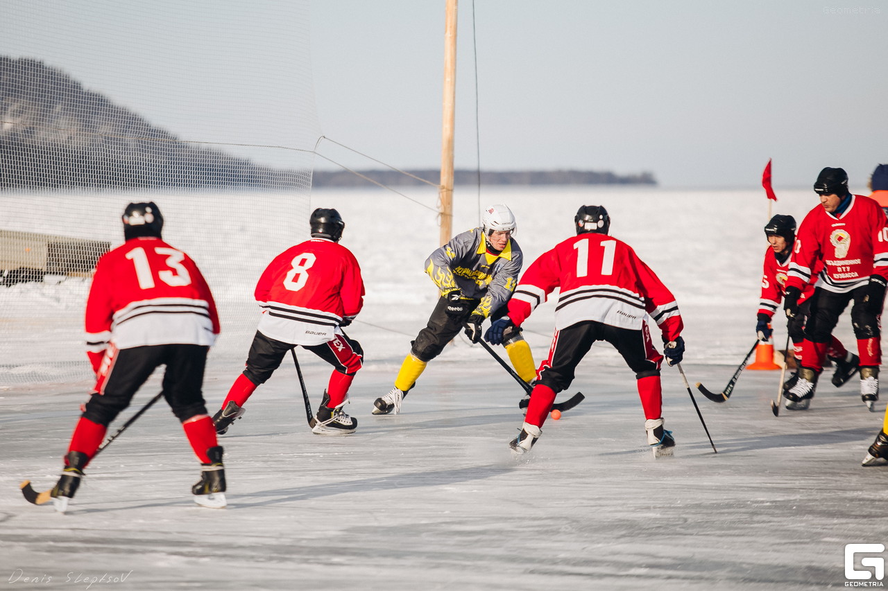 hockey ice freeze frozen river russia