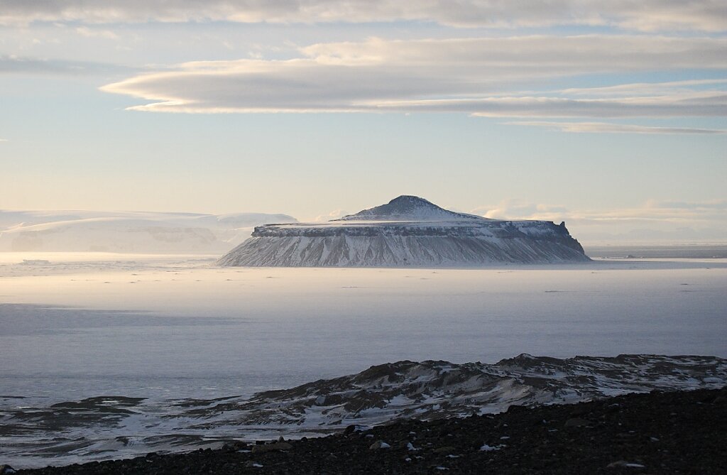 South Pole, Research