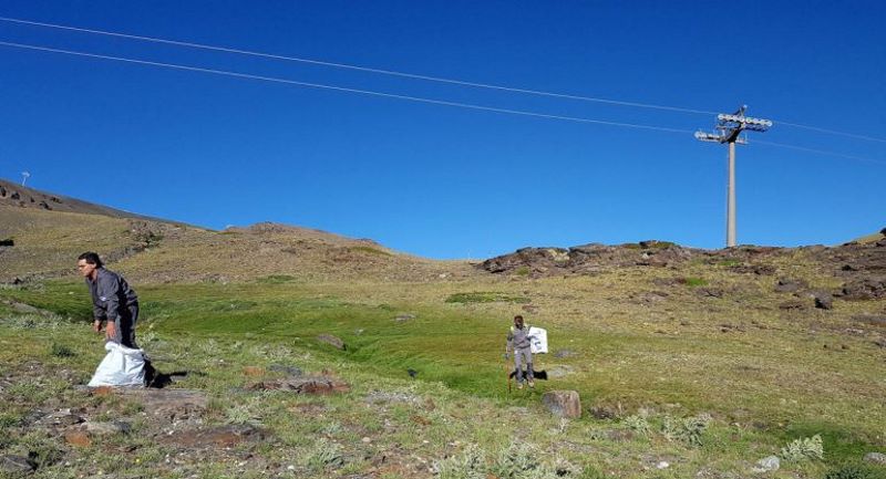 Sierra Nevada, Cleaning, Spain