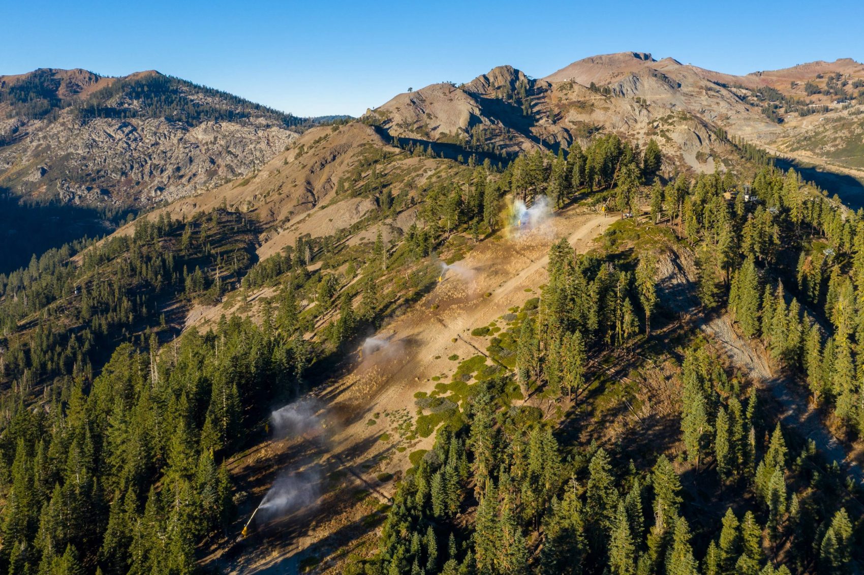 Squaw Valley, alpine meadows, california, snow guns, snowmaking