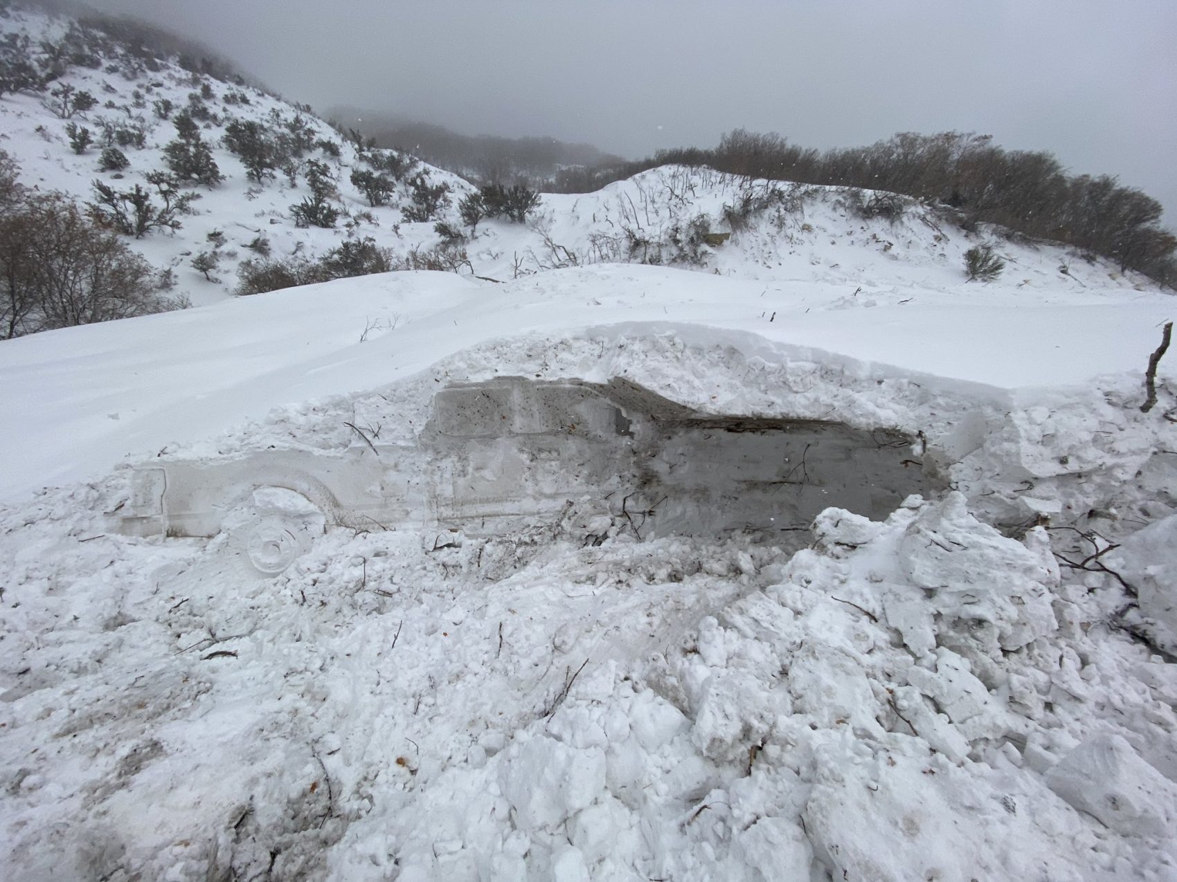 little cottonwood canyon, utah, avalanche