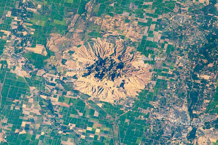 Sutter Buttes, california