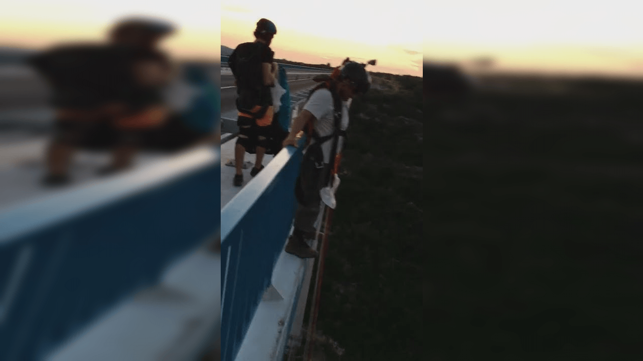 base jumper,