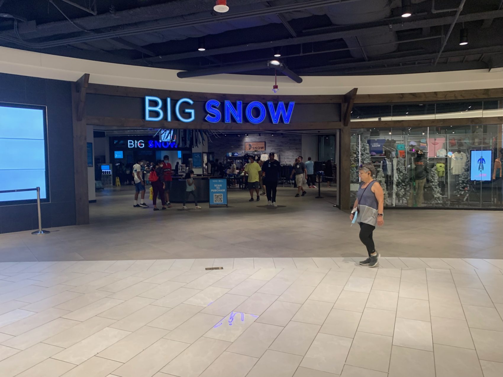 BigSnow, New Jersey, indoor