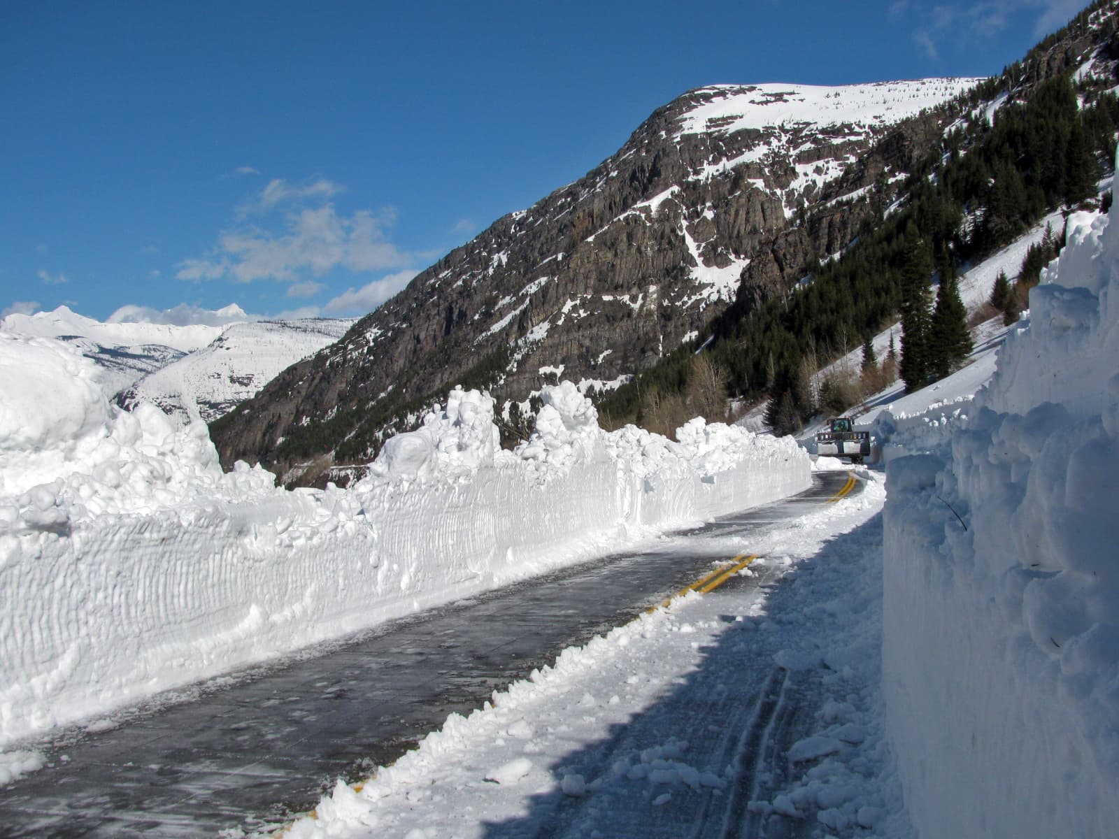 going to the sun road, glacier national park, closed,