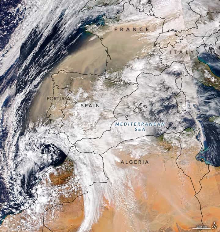 dust, sahara,