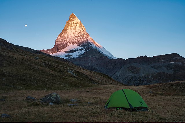 Summer heat force popular alpine routes in the alps to close