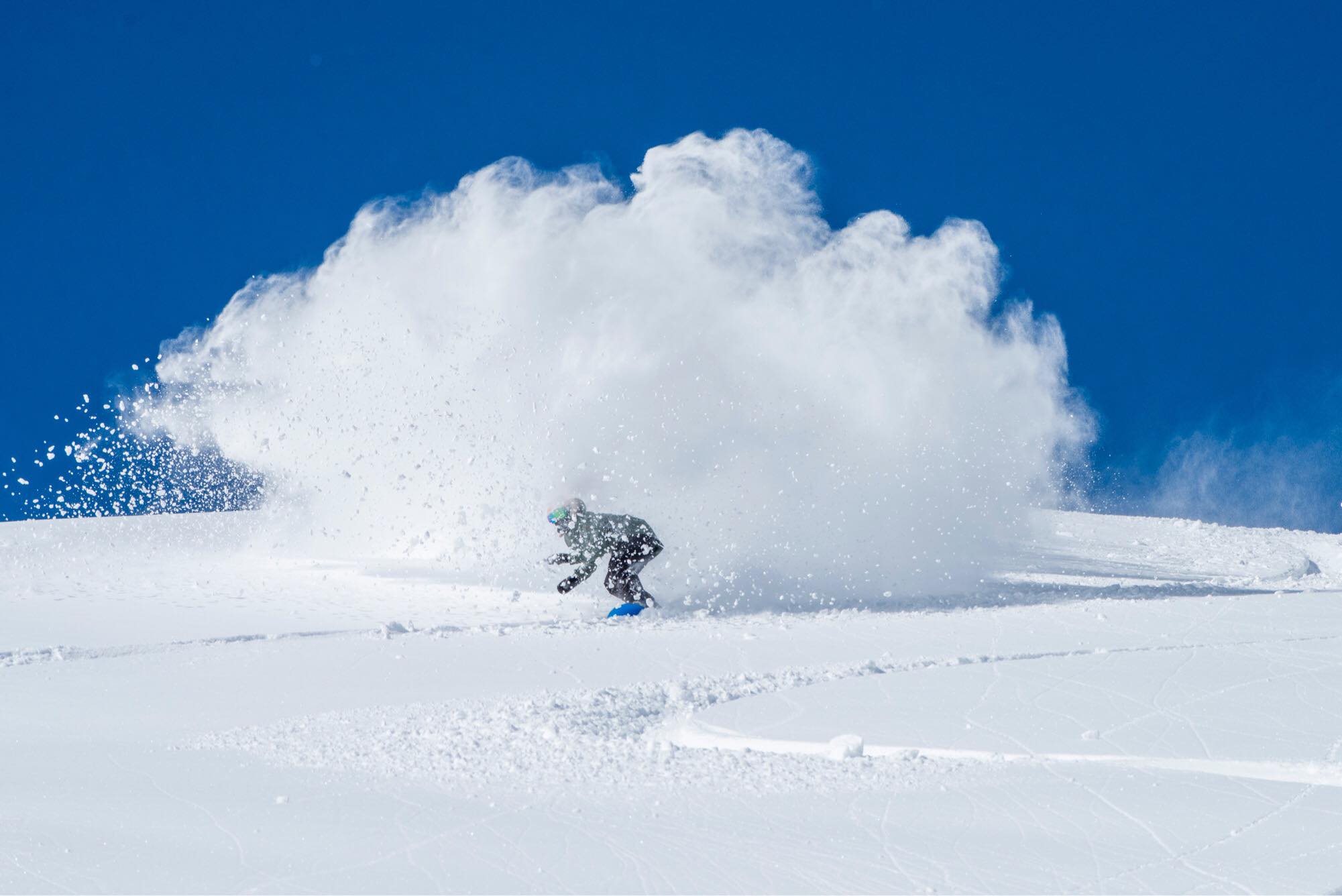 mt bachelor will offer cheaper lift tickets if skiers sign a liability waiver