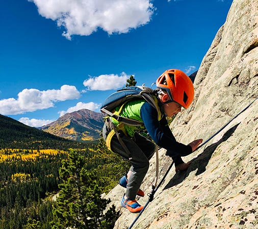 8 year old climbs el cap