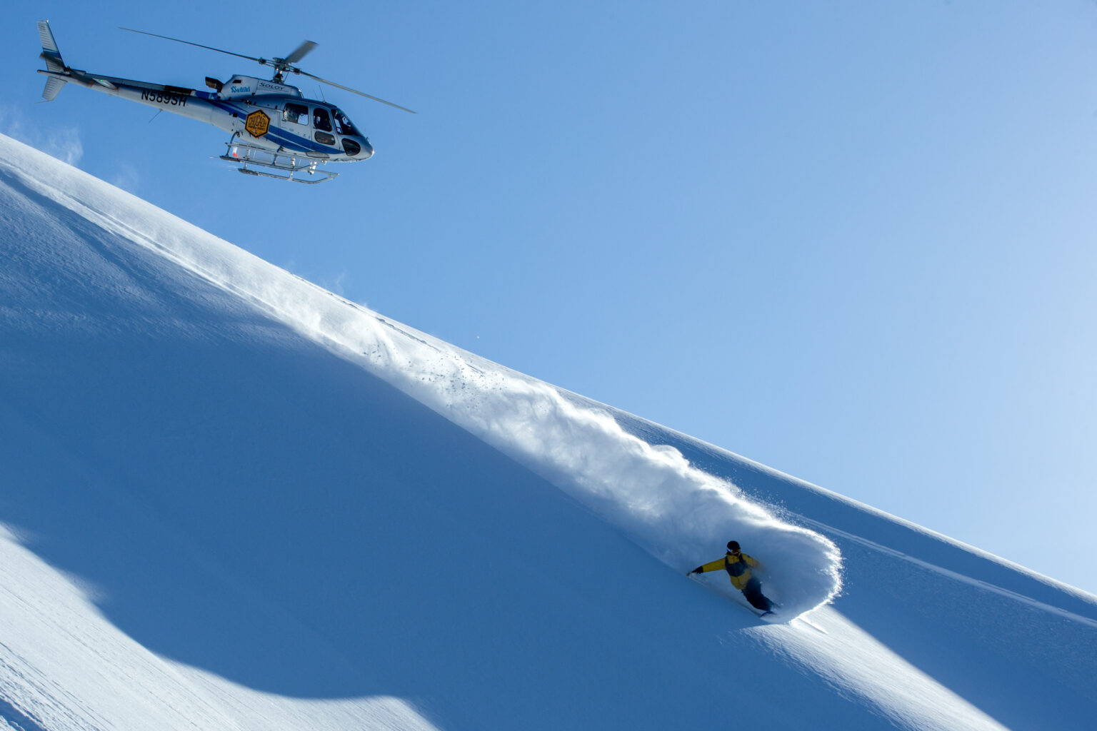 heli skiing