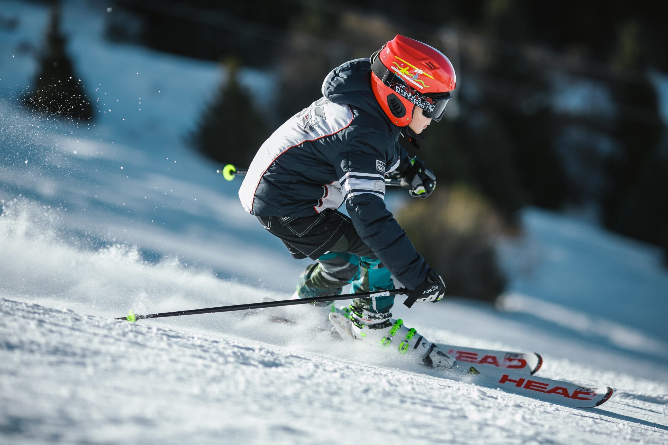 small child skiing, rules for renting