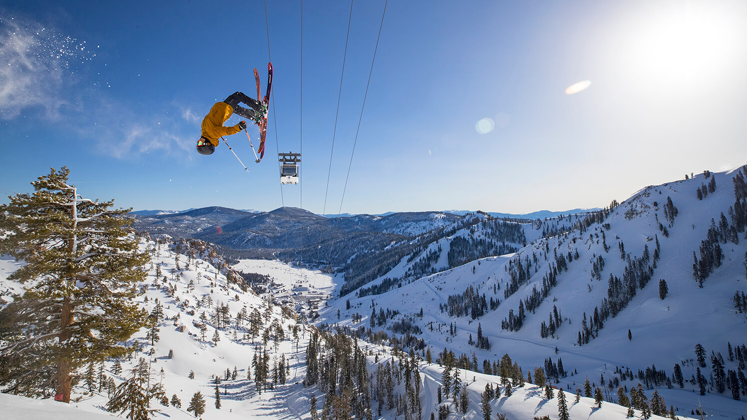 Skier sends a backflip