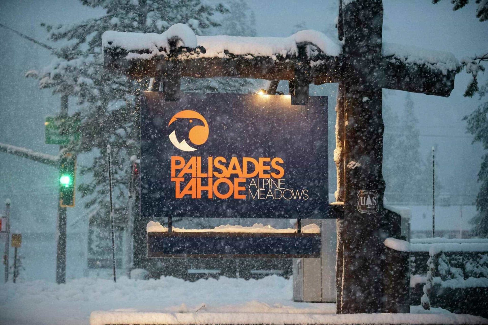 alpine meadows base area sing in the snow