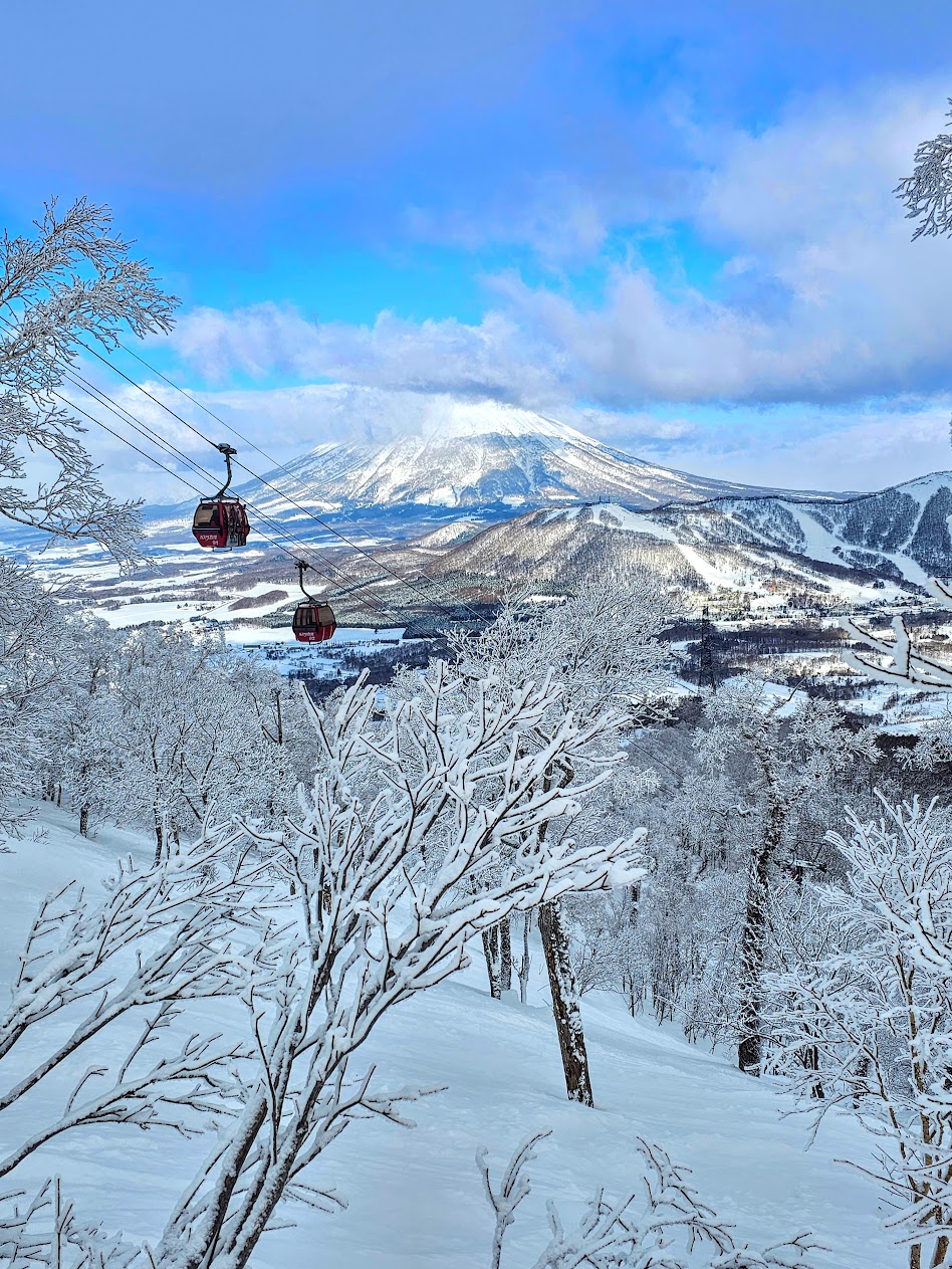gondola in japan