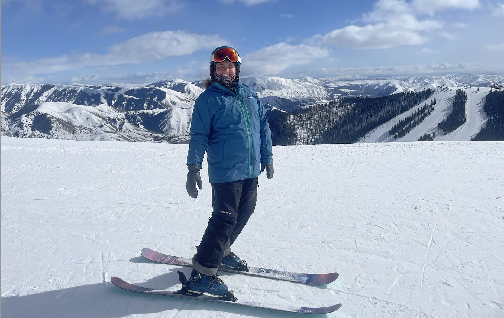 Skiing without poles