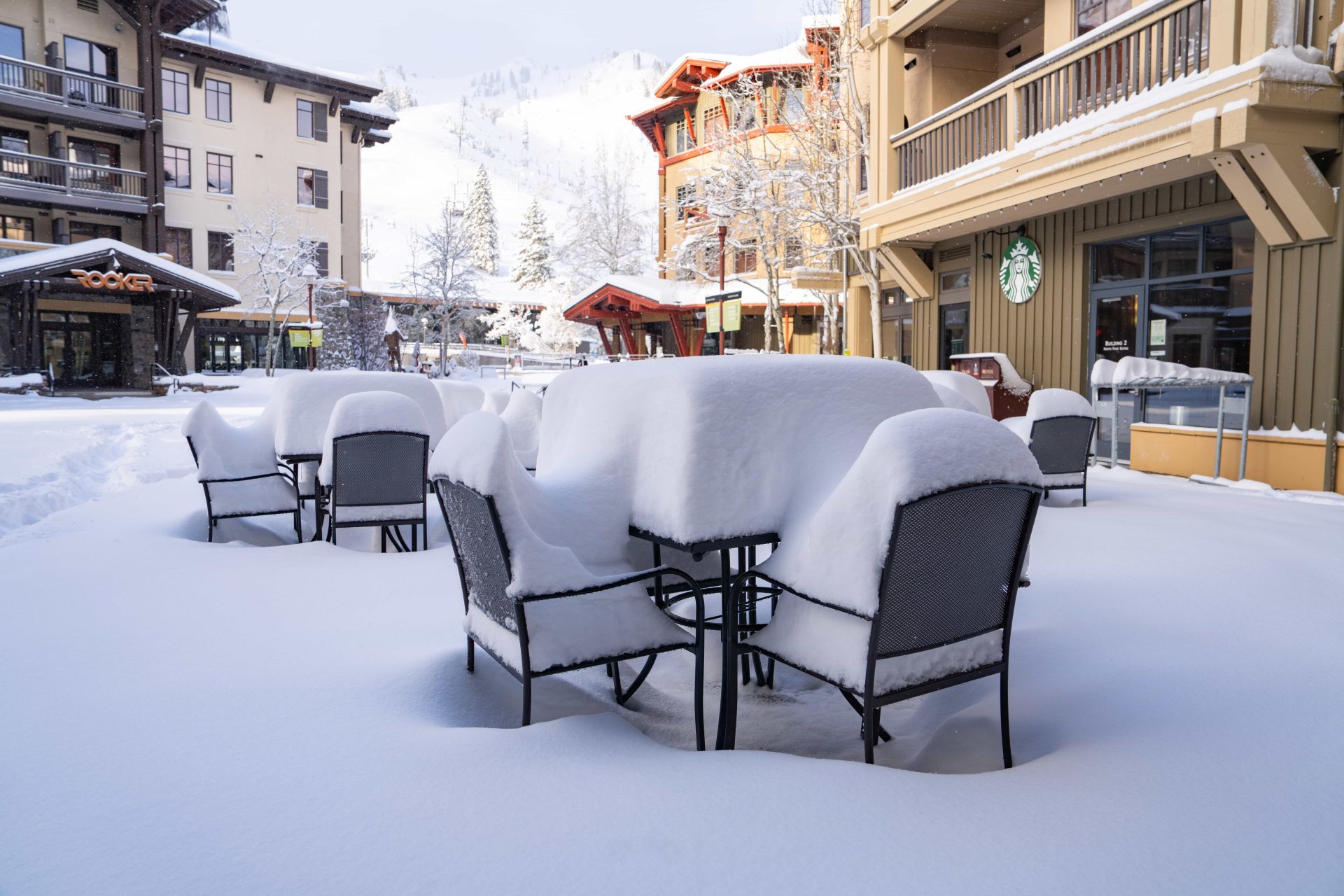 may snow Palisades Tahoe