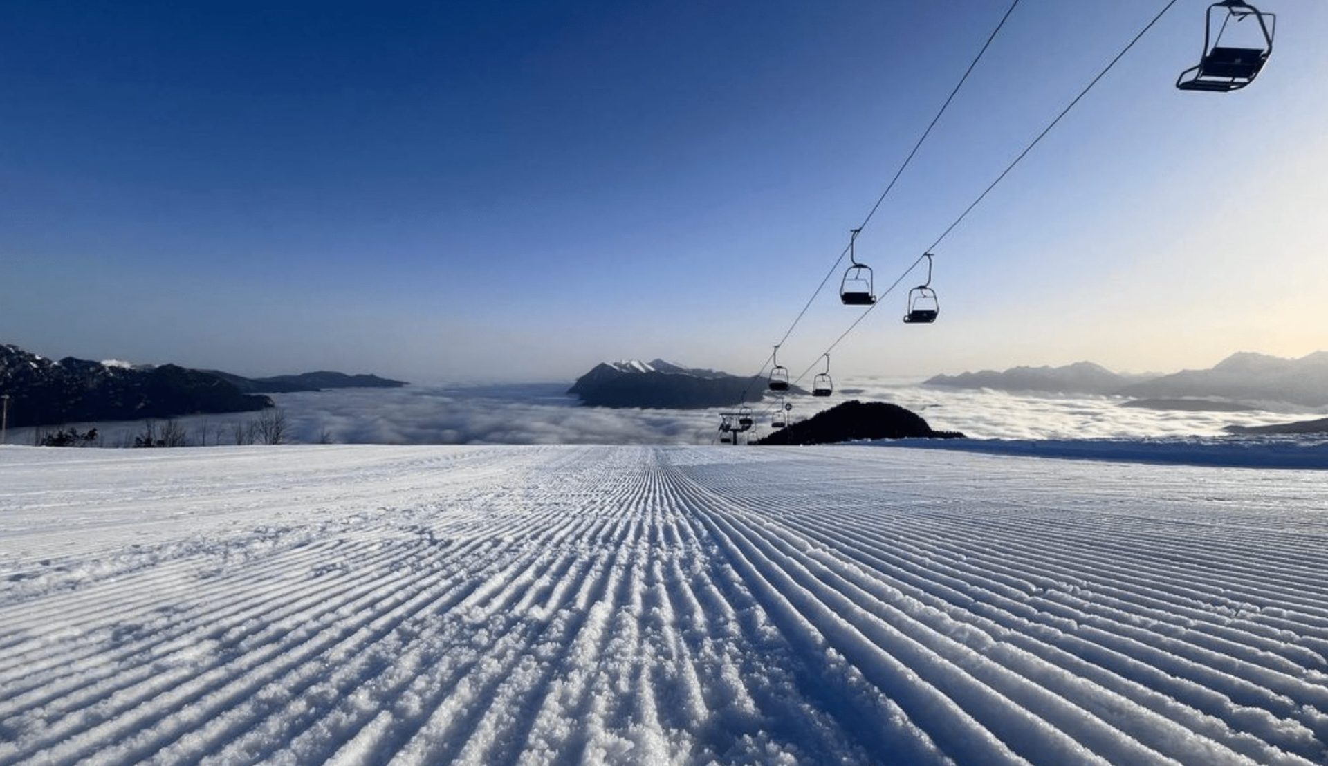 Train Skiing