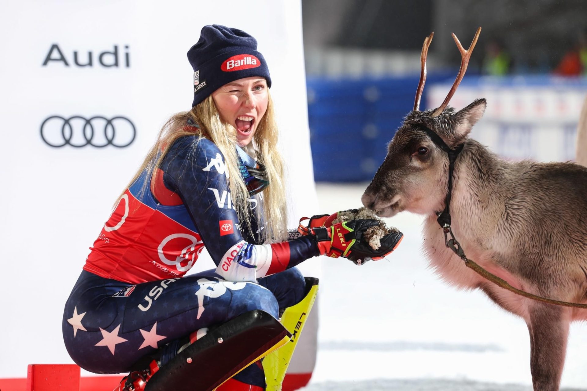 Mikaela Shiffrin with the reindeer she won in Levi, Finland 