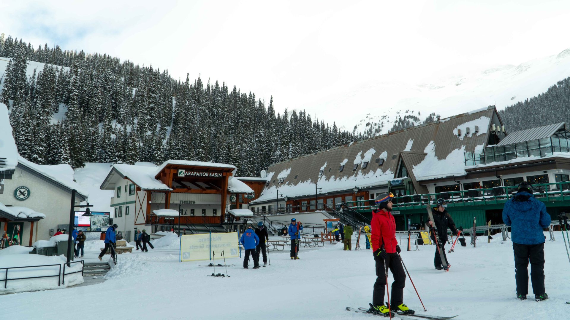 Arapahoe Basin Lodge