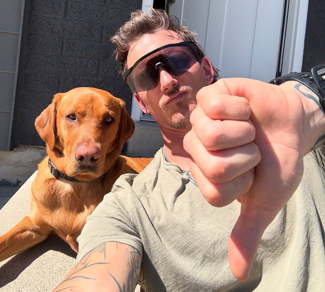 Thumbs Down for John Collinson. | Photo: Instagram