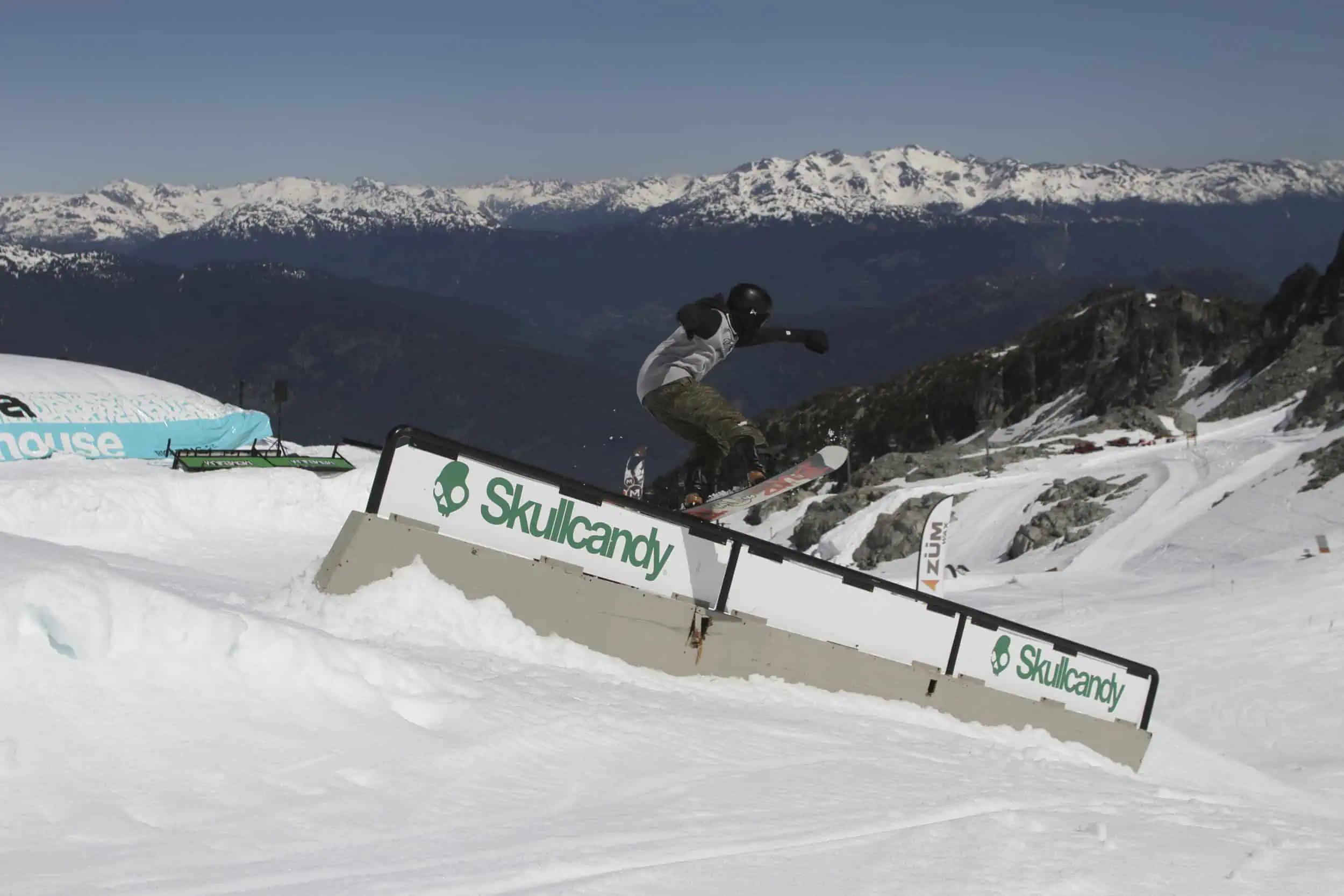 momentum ski camps