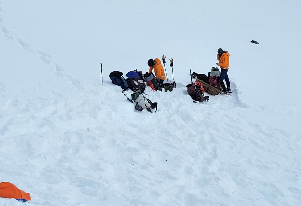 heli ski crash 